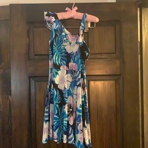 Tropical style dress